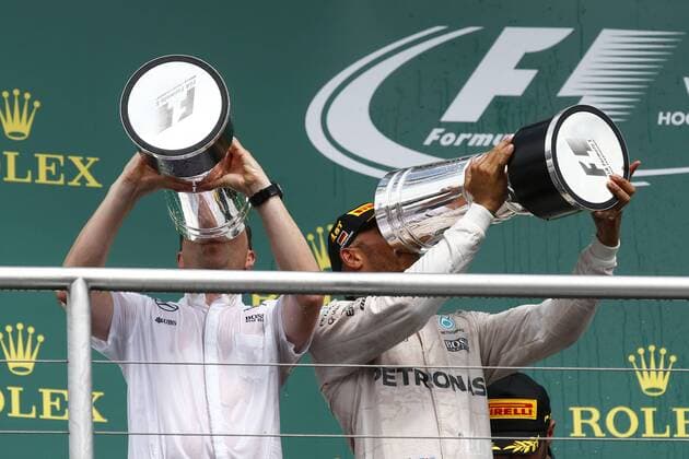 Motorsports: FIA Formula One World Championship WM Weltmeisterschaft 2016, Grand Prix of Germany, Matthew Deane (Mercedes AMG Petronas Formula One Team), 44 Lewis Hamilton (GBR, Mercedes AMG Petronas Formula One Team), xHOCHxZWEIx