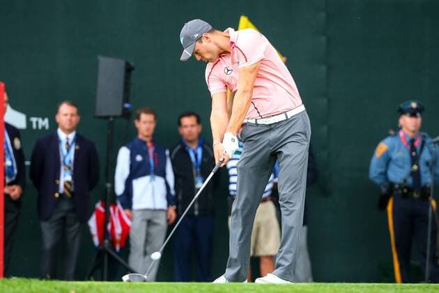 30 JUL 2016: Martin Kaymer of Germany tees off at the 1st hole of the final round of the 98th PGA Golf Herren Championship played at Baltusrol Golf Club in Springfield,NJ.(Photo by Rich Graessle Icon Sportswire) GOLF: JUL 31 PGA - PGA Championship - Final Round Icon07311621222016 EDITORIAL USE ONLY