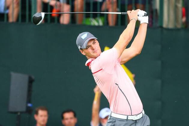 30 JUL 2016: Martin Kaymer of Germany tees off at the 1st hole of the final round of the 98th PGA Golf Herren Championship played at Baltusrol Golf Club in Springfield,NJ.(Photo by Rich Graessle Icon Sportswire) GOLF: JUL 31 PGA - PGA Championship - Final Round Icon07311621232016 EDITORIAL USE ONLY