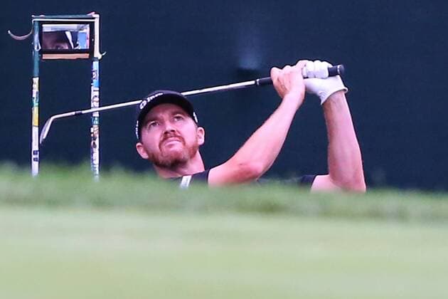 31 JUL 2016: Jimmy Walker watches his shot as he hits from the side of the 18th green during the final round of the 98th PGA Golf Herren Championship played at Baltusrol Golf Club in Springfield,NJ.(Photo by Rich Graessle Icon Sportswire) GOLF: JUL 31 PGA - PGA Championship - Final Round Icon07311621772016 EDITORIAL USE ONLY