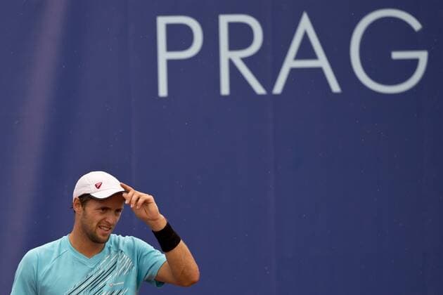 Belarusian Uladzimir Ignatik plays against Santiago Giraldo during the men s challenger final of Advantage Cars Prague Open 2016 tennis tournament in Prague, Czech Republic, July 31, 2016. (CTKxPhoto MichalxKamaryt) CTKPhotoP201607310239201  kmt 8