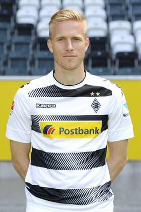 Porträt: Fußball, GER, 1. BL, Bundesliga, Porträttermin 2016 2017, Borussia Mönchengladbach: Oscar Wendt (Gladbach). Einzelbild, Portrait, Porträt.