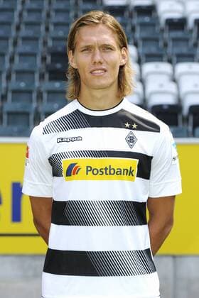 Porträt: Fußball, GER, 1. BL, Bundesliga, Porträttermin 2016 2017, Borussia Mönchengladbach: Jannik Vestergaard (Gladbach). Einzelbild, Portrait, Porträt.