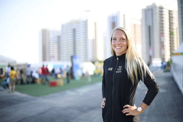 Rio 2016, Fußball, Shooting mit schwedischem Damen-Team 160801 Sveriges Elin Rubensson poserar för ett porträtt pa en pressträff med det svenska damlandslaget i fotboll den 1 augusti 2016 under OS i Rio de Janeiro.  Copyright: CARLxSANDIN BB160801CS021
