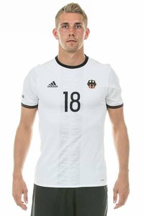 02.08.2016, xfux, Fussball, Deutschland DFB Olympiateam Fototermin, emspor emonline, v.l. Nils Petersen Neu-Isenburg