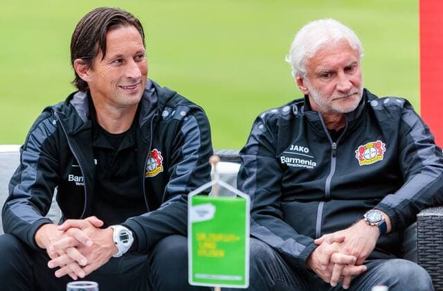 01.08.2016, Golfclub, Zell am See, AUT, Bayer 04 Leverkusen, Trainingslager, im Bild Trainer Roger Schmidt (Bayer 04 Leverkusen), Sportdirektor Rudi Voeller (Bayer 04 Leverkusen) during the Trainingscamp of German Bundesliga Club Bayer 04 Leverkusen at the Golf Club in Zell am See, Austria on 2016 08 01. Zell am See  EP_fei  