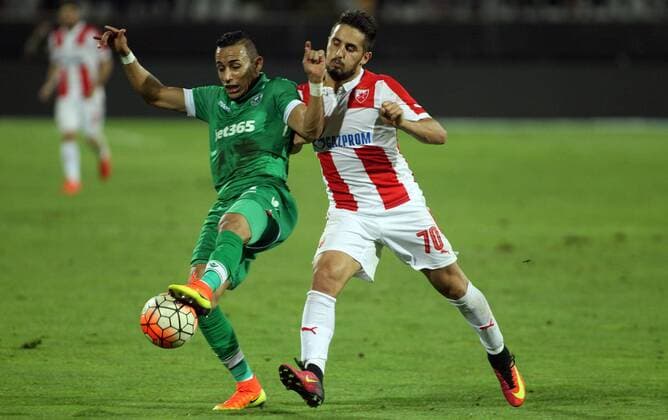 02.08.2016 Belgrade(Serbia) FK Crvena Zvezda(FC Red Star)-PFC Ludogorets 3rd leg champions league qualify men s football Natanael (L) PFC Ludogorets stopped Hugo Vieira(r)FK Crvena Zvezda(FC Red Star) : 