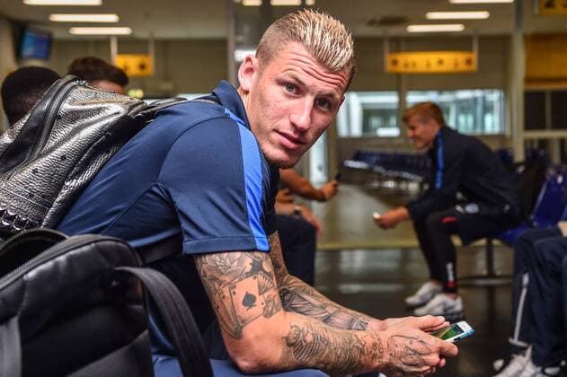 Genk s Sebastien Dewaest pictured at the departure of Belgian first league soccer team KRC Genk, in Maastricht airport, on their way to Cork, Ireland, Wednesday 03 August 2016. Tomorrow Genk is playing the return leg of the third qualifying round in the Europa League competition against Ireland s Cork City F.C.. First leg result was 1-0 for Genk. LUCxCLAESSEN  x04902475x