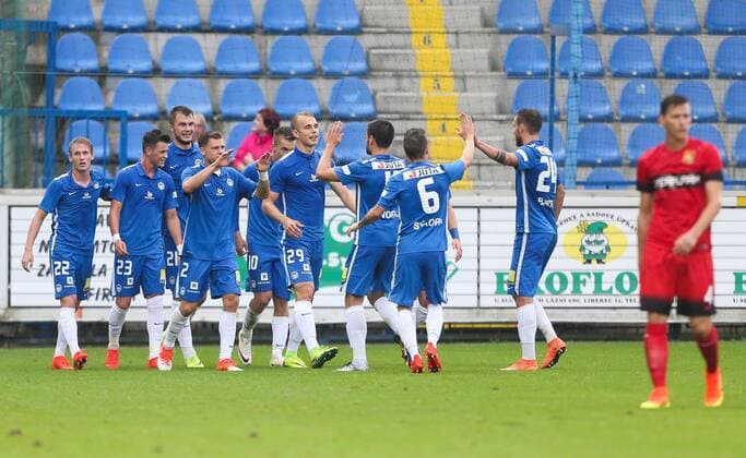SOCCER - UEFA EL quali, Liberec vs Admira LIBEREC,CZECH REPUBLIC,03.AUG.16 - SOCCER - UEFA Europa League, qualification, Slovan Liberec vs FC Admira Wacker Moedling. Image shows the rejoicing of Liberec. GEPAxpictures xPhilippxBrem