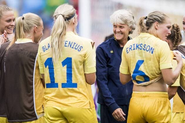 Rio 2016, Fußball, Damen, Schweden - Südafrika 160803 Sveriges förbundskapten Pia Sundhage är glad efter fotbollsmatchen mellan Sverige och Sydafrika den 3 augusti 2016 under OS i Rio de Janeiro.  Copyright: PETTERxARVIDSON BB160803PA062