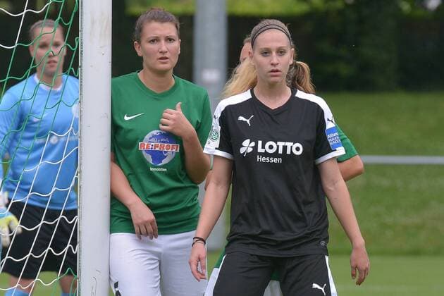 03.08.2016, xtkx, Fussball Testspiel, TSG Neu Isenburg - 1.FFC Frankfurt, emspor v.l. Sandra M fcller (Neu Isenburg) , Sakia Matheis (FFC Frankfurt) , Neu Isenburg