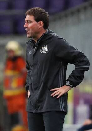 Anderlecht s head coach Rene Weiler pictured during the return leg of the third qualification round for the Champions League competition between Belgian first league soccer team RSC Anderlecht and Russian team FC Rostov in Brussels, Wednesday 03 August 2016. The first leg ended in a 2-2 draw. VIRGINIExLEFOUR  x04902926x