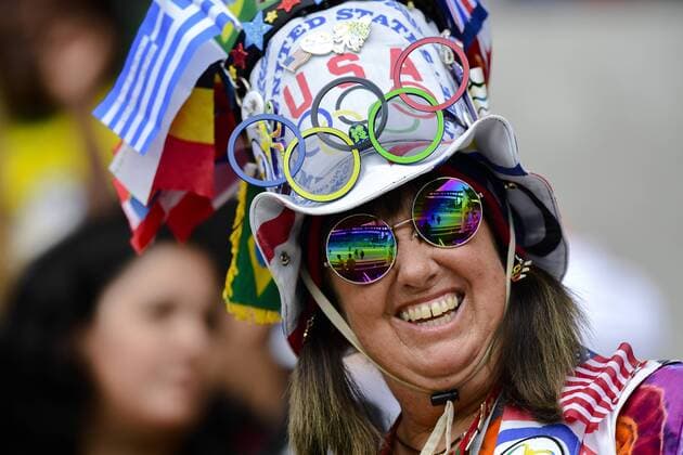 Rio 2016, Fußball, Damen, Brasilien - China 160803 En supporter pa läktaren under fotbollsmatchen mellan Brasilien och Kina den 3 augusti 2016 under OS i Rio de Janeiro.  Copyright: PETTERxARVIDSON BB160803PA080