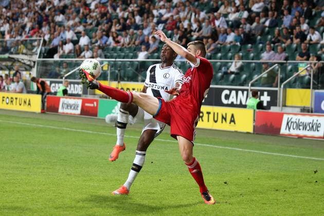 Fußball, CL Quali, Legia Warschau - AS Trencin WARSZAWA 03.08.2016 UEFA CHAMPIONS LEAGUE QUALIFICATION THIRD ROUND MATCH IN WARSAW: LEGIA WARSZAWA - FK AS TRENCIN STEEVEN LANGIL DENIS JANCO  160803PYK0017
