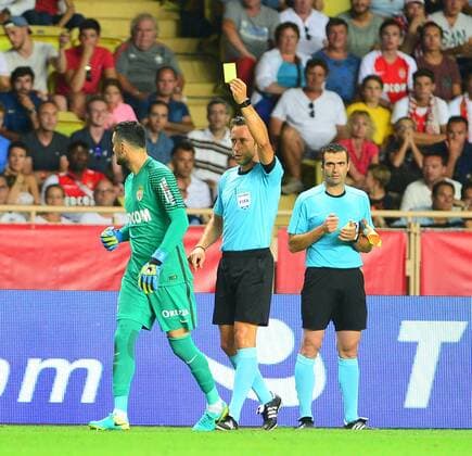 UEFA Champions League Third qualifying round second leg match between Monaco and Fenerbahce at Stade Louis II Stadium in Monaco , France on August 03, 2016. Final Score : Monaco 3 - Fenerbahce 1 Pictured: Goalkeeper Danijel Subosic of Monaco and referee Artur Dias. 