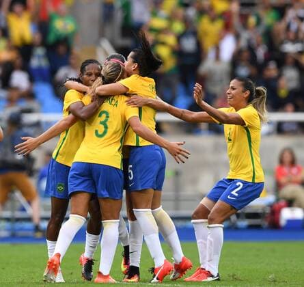 Rio 2016, Fußball, Damen, Brasilien - China Rio 2016, Olympische Sommer Spiele, Olympics, Oylmpic Summer Games, , 03.08.2016, Fussball, Damen, Brasilien vs China, Olympic Stadium, Rio de Janneiro, Brasilianer jubel