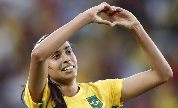 Bilder des Tages - SPORT Rio 2016, Fußball, Damen, Brasilien - China August 3, 2016 - Rio de Janeiro, Brasil - ES Rio de Janeiro 03 august 2016 Brasil X China Andressa Alves comemora seu gol - August 3, 2016 - ZUMAgl2_