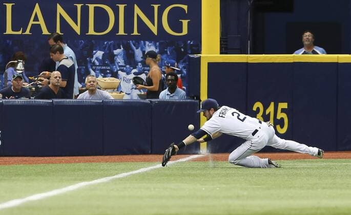 August 4, 2016 - St. Petersburg, Florida, U.S. - WILL VRAGOVIC Times.Tampa Bay Rays left fielder Nick Franklin (2) can t get to the double by Kansas City Royals first baseman Eric Hosmer (35) in the first inning of the game between the Kansas City Royals and the Tampa Bay Rays in Tropicana Field in St. Petersburg, Fla. on Thursday, Aug. 4, 2016. MLB Baseball Herren USA 2016 - Rays vs Royals - Series - ZUMAs70_