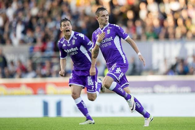 160804 IFK Göteborgs Jakob Ankersen jublar efter sitt 2-0 mal under fotbollsmatchen i kvalet till Europa League mellan HJK Helsingfors och IFK Göteborg den 4 augusti 2016 i Helsingfors.  Copyright: MICHAELxERICHSEN BB160804BB220