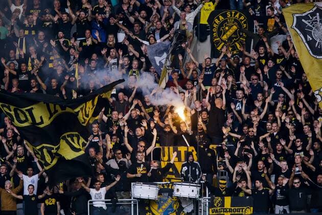160804 AIK:s supportrar under fotbollsmatchen i kvalet till Europa League mellan AIK och Panathinaikos den 4 Augusti 2016 i Stockholm.  Copyright: KentaxJönsson BB160804BB226