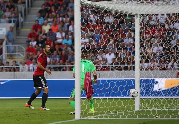 SOCCER - EL quali, Trnava vs A.Wien TRNAVA,SLOVAKIA,04.AUG.16 - UEFA Europa League, qualification, FC Spartak Trnava vs FK Austria Wien. Image shows Boris Godal and Adam Jakubech (Spartak Trnava). GEPAxpictures xChristianxOrt