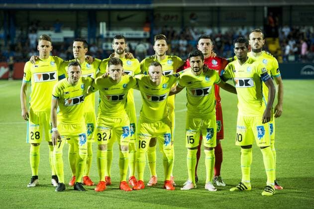 Gent s players pose for the official photo at the strat of the game, a soccer game between Romania s FC Viitorul Constanta and Belgium s KAA Gent, Thursday 04 August 2016, in Ovidiu, Romania, the return leg of the third qualifying round in the Europa League competition. The first leg ended in a 5-0 Gent victory. JASPERxJACOBS  x04903477x