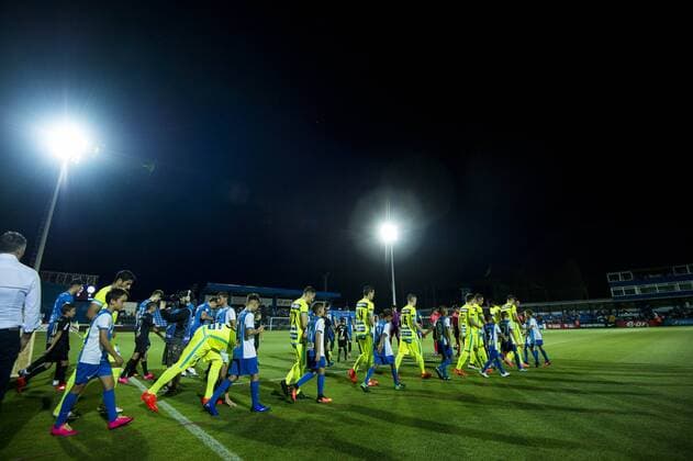 Gent s players entering the field ahead of a soccer game between Romania s FC Viitorul Constanta and Belgium s KAA Gent, Thursday 04 August 2016, in Ovidiu, Romania, the return leg of the third qualifying round in the Europa League competition. The first leg ended in a 5-0 Gent victory. JASPERxJACOBS  x04903486x