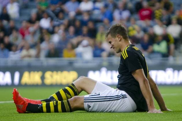 160804 AIK:s Eero Markkanen deppar efter missad malchans under fotbollsmatchen i kvalet till Europa League mellan AIK och Panathinaikos den 4 Augusti 2016 i Stockholm.  Copyright: KentaxJönsson BB160804BB262