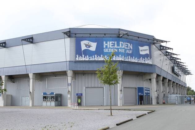 Fußball, Stadiongeschichte SC Paderborn Fußball 3. Liga 02. Spieltag SC Paderborn 07 - FSV Mainz 05 II am 06.08.2016 in der Benteler-Arena in Paderborn Benteler Arena Paderborn mh
