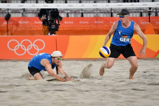 Rio 2016, Beachvolleyball, Böckermann und Flüggen verlieren Auftaktmatch Markus Boeckermann (re) und Lars Flueggen (GER),Aktion. Beachvolleyball der Maenner am 06.08.2016,Beachvolleyball Stadion, Copacabana. Olympische Sommerspiele 2016, vom 05.08. - 21.08.2016 in Rio de Janeiro Brasilien.