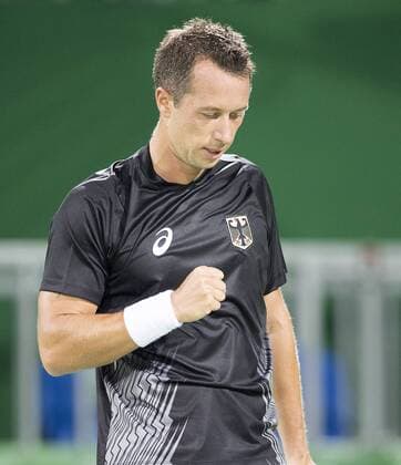 Philipp KOHLSCHREIBER, GER, ballt die Faust, TENNIS Einzel der Maenner, erste Runde, Men s Singles First Round Philipp KOHLSCHREIBER, GER vs Guido PELLA, ARG 2:1 am 06.08.2016 Olympische Sommerspiele 2016, vom 05.08. - 21.08.2016 in Rio de Janeiro Brasilien.