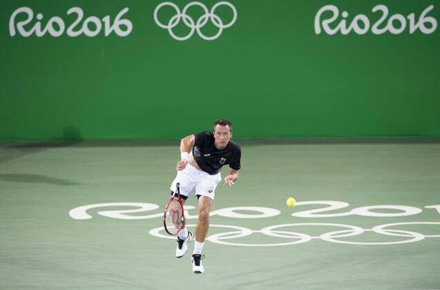 Philipp KOHLSCHREIBER, GER, Aktion, TENNIS Einzel der Maenner, erste Runde, Men s Singles First Round Philipp KOHLSCHREIBER, GER vs Guido PELLA, ARG 2:1 am 06.08.2016 Olympische Sommerspiele 2016, vom 05.08. - 21.08.2016 in Rio de Janeiro Brasilien.