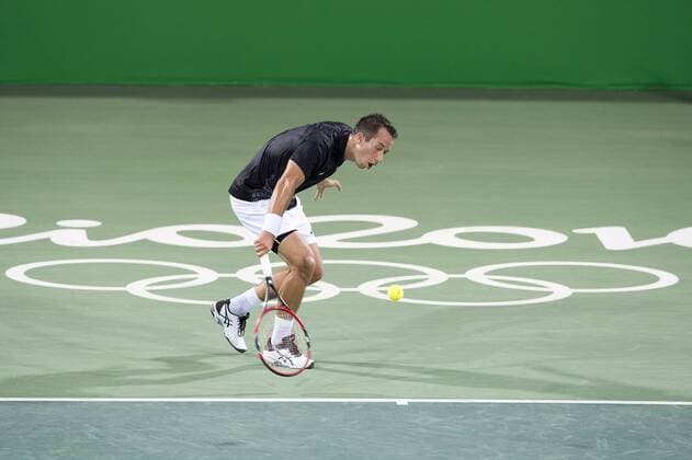 Philipp KOHLSCHREIBER, GER, Aktion, TENNIS Einzel der Maenner, erste Runde, Men s Singles First Round Philipp KOHLSCHREIBER, GER vs Guido PELLA, ARG 2:1 am 06.08.2016 Olympische Sommerspiele 2016, vom 05.08. - 21.08.2016 in Rio de Janeiro Brasilien.