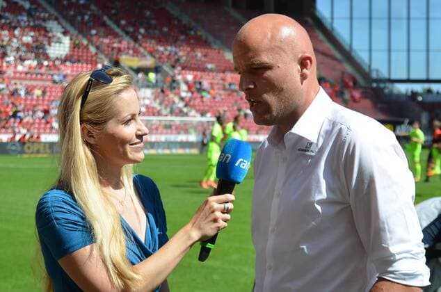07.08.2016, xtkx, Fussball Testspiel, FSV Mainz 05 - FC Liverpool, emspor, v.l. Andrea Kasier (Sat1), Rouven Schroeder (Mainz 05), Mainz