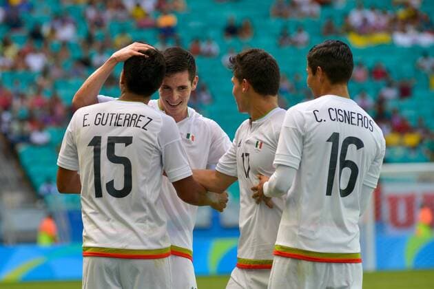 Rio 2016, Fußball, Fidschi - Mexiko Olympics 2016 Football Salvador SALVADOR, BA - 07.08.2016: OLYMPICS 2016 FOOTBALL SALVADOR - Mexico& 39;s goelebelebration in the match between Mexico (MEX) and Fiji (FIJ) by Group C Olympic Men& 39;stbalo Oio Olo Olympics in 2016 in a match held at the Arena Fonte Non Salvador host city. (Photo: João Alvarez Fez Fotoarena) x1173479x  Jo?oxAlvarez