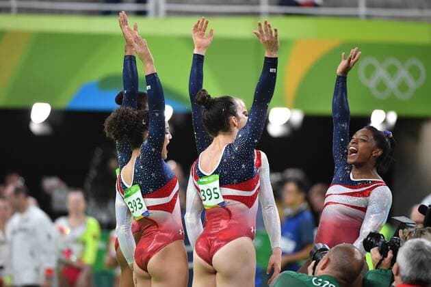 American gymnasts Simone Biles, Gabby Douglas, Madison Kocian, Aly Raisman and Lauren Hernandez aka the Fierce Five, celebrate as they take home the gold medal in the Women s Artistic Gymnastics finals of the 2016 Rio Summer Olympics in Rio de Janeiro, Brazil, August 9, 2016.  OLY20160809463 KEVINxDIETSCH