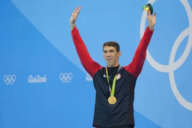 August 9, 2016 - Rio De Janeiro, Rio de Janeiro, Brazil - RJ - OLYMPICS SWIMMING - SPORTS - Swimmer Michael Phelps of the United States celebrates winning the gold medal in the 200m men s butterfly in the 2016 Olympic Games Olympische Spiele Olympia OS at the Olympic Aquatic Park, in the late evening on Tuesday. This is the 20 Olympic gold Phelps. RIO 2016 - Swimming: Men s - ZUMAb158