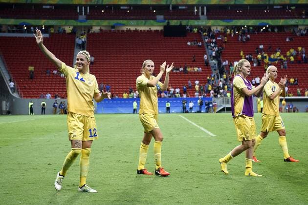 160809 Schweden s Olivia Schough, Emma Berglund, Lisa Dahlkvist und Caroline Seger Fußball China vs Schweden 9 August 2016 OS i Brasilia.  Copyright: CARLxSANDIN BB160809CS089