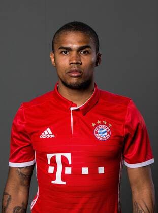 FUSSBALL 1. BUNDESLIGA SAISON 2016 2017 10.08.2016 Fototermin beim FC Bayern Muenchen: Douglas Costa