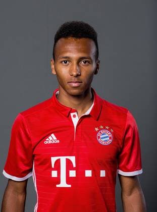 FUSSBALL 1. BUNDESLIGA SAISON 2016 2017 10.08.2016 Fototermin beim FC Bayern Muenchen: Julian Green