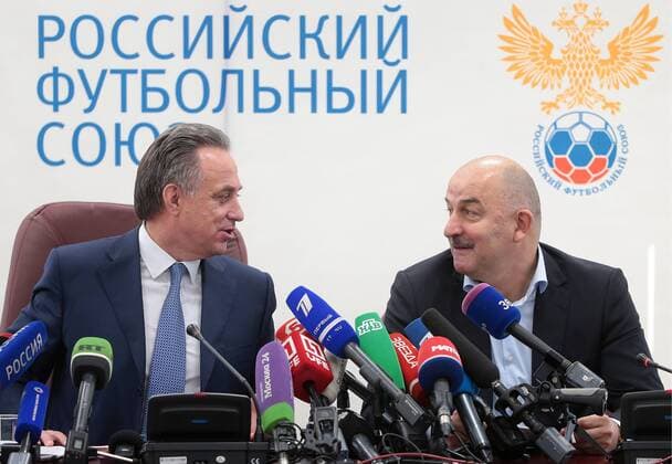 MOSCOW, RUSSIA â€“ AUGUST 11, 2016: Russia s Minister and Russian Football Union President Vitaly Mutko (L) and Stanislav Cherchesov, newly appointed head coach of the Russian men s national football team, give a news conference following a meeting of the Executive Committee of the Russian Football Union. Mikhail Metzel TASS  TS02CA90