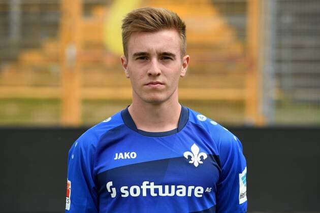 11.08.2016, xfux, Fussball GER 1.Bundesliga, SV Darmstadt 98 Fototermin, 1.BL PortraÌˆttermin Saison 2016 2017 emspor emonline deloka, Johannes Wolff (SV Darmstadt 98) Darmstadt