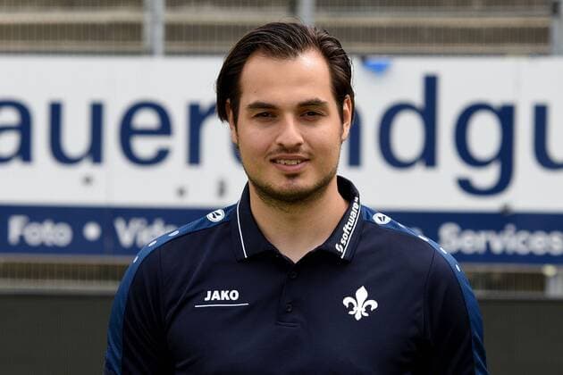11.08.2016, xfux, Fussball GER 1.Bundesliga, SV Darmstadt 98 Fototermin, 1.BL PortraÌˆttermin Saison 2016 2017 emspor emonline deloka, Physiotherapeut Sebastian Gilles (SV Darmstadt 98) Darmstadt