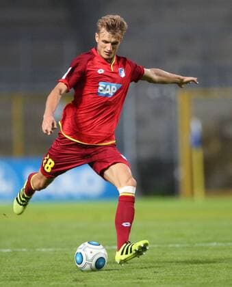 Fußball Regionalliga Südwest: SV Waldhof Mannheim - 1899 Hoffenheim II, 2. Spieltag am 12.08.2016, Saison 2016 17 im Carl-Benz Stadion Mannheim, xmdx, Stefan POSCH (18 , 1899 Hoffenheim II) SV Waldhof Mannheim - 1899 Hoffenheim II