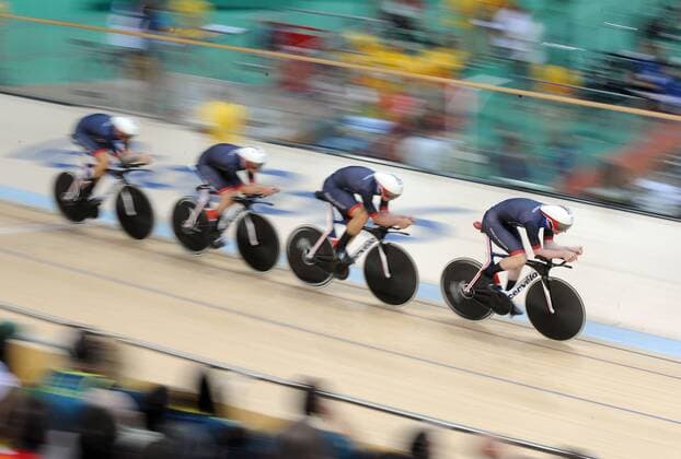 PARIS 2024, OLYMPIC LEGENDS: Bradley Wiggins Rio 2016 Summer Olympics - Day Ten Friday 12th August Track cycling Rad Radsport Bahnrad Bahn - Mens team Pursuit Final The Great Britain team of Bradley Wiggins , Owain Doull , Steven Burke and Edward Clancy win the Gold Medal at The Rio Olympic Velodrome COLORSPORT ANDREW COWIE 