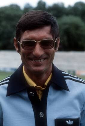 Trainer Lothar Buchmann (SV Darmstadt 98)