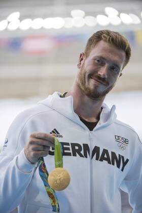 (160813) -- RIO DE JANEIRO, Aug. 13, 2016 -- Gold medalist Germany s Christoph Harting attends the awarding ceremony for the men s discus throw final of Athletics at the 2016 Rio Olympic Games Olympische Spiele Olympia OS in Rio de Janeiro, Brazil, on Aug. 13, 2016. ) (xr) (SP)BRAZIL-RIO DE JANEIRO-OLYMPICS-ATHLETICS LuixSiuxWai 