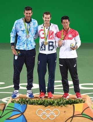 (160814) -- RIO DE JANEIRO, Aug. 14, 2016 -- Andy Murray of Great Britain (C), Juan Martin Del Potro of Argentina (L) and Nishikori Kei of Japan attend the awarding ceremony of the men s tennis singles match at the 2016 Rio Olympic Games Olympische Spiele Olympia OS in Rio de Janeiro, Brazil, on Aug. 14, 2016. Andy Murray won the gold medal. )(dh) (SP)BRAZIL-RIO DE JANEIRO-OLYMPICS-TENNIS ChengxMin 
