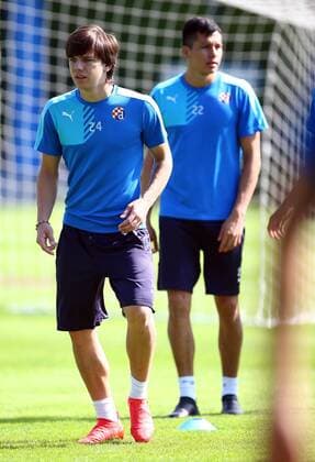 Fußball, CL Quali, Dinamo Zagreb Training GNK Dinamo; Champions league playoff GNK Dinamo training GNK Dinamo player Ante Coric trains on court day before playoff Champions league game against FC Salzburg.  SlavkoxMidzor PIXSELL