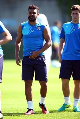 Fußball, CL Quali, Dinamo Zagreb Training GNK Dinamo; Champions league playoff GNK Dinamo training GNK Dinamo player El Arabi Hillel Soudani trains on court day before playoff Champions league game against FC Salzburg.  SlavkoxMidzor PIXSELL